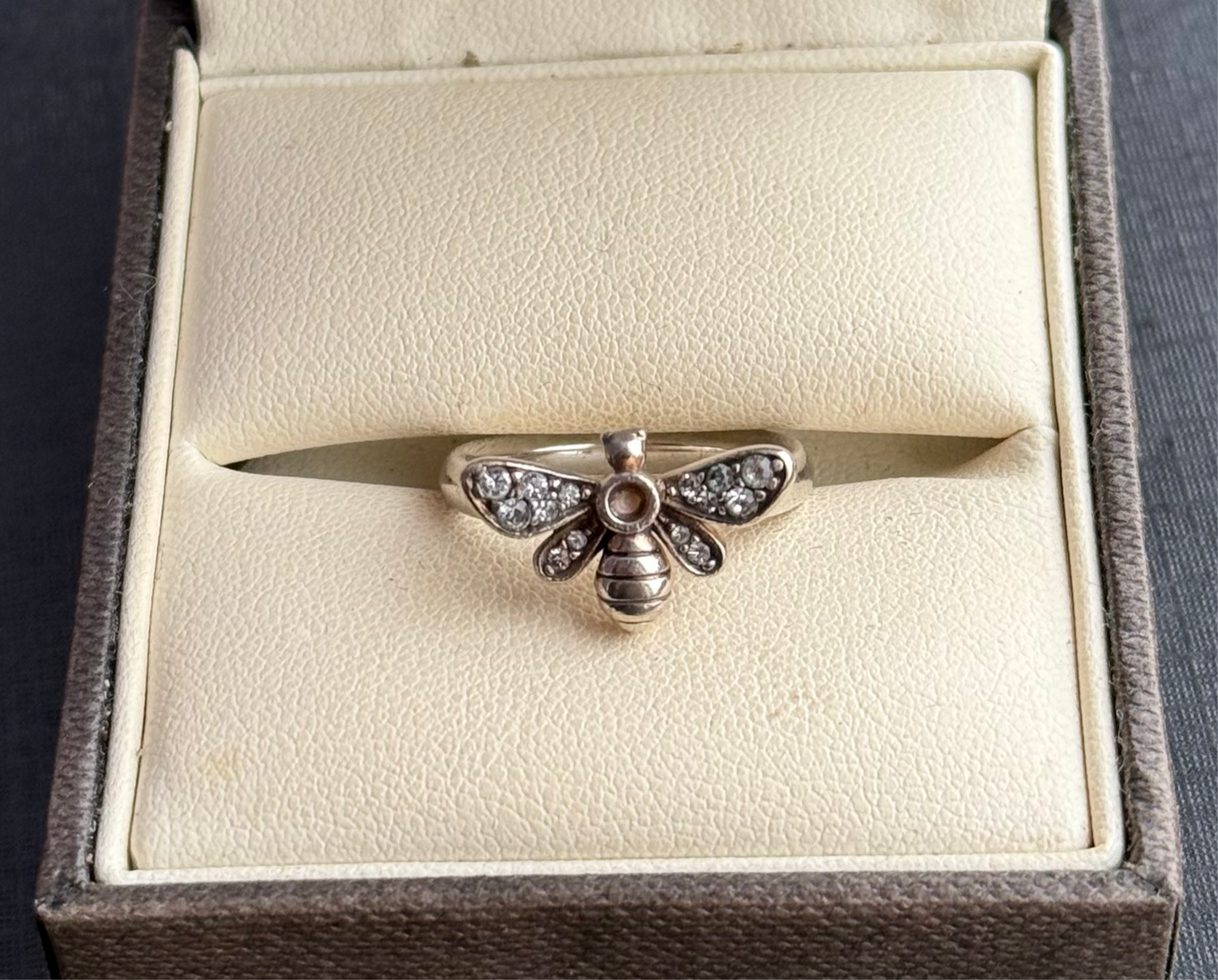 Sterling Silver Clear Stone Bee Ring.