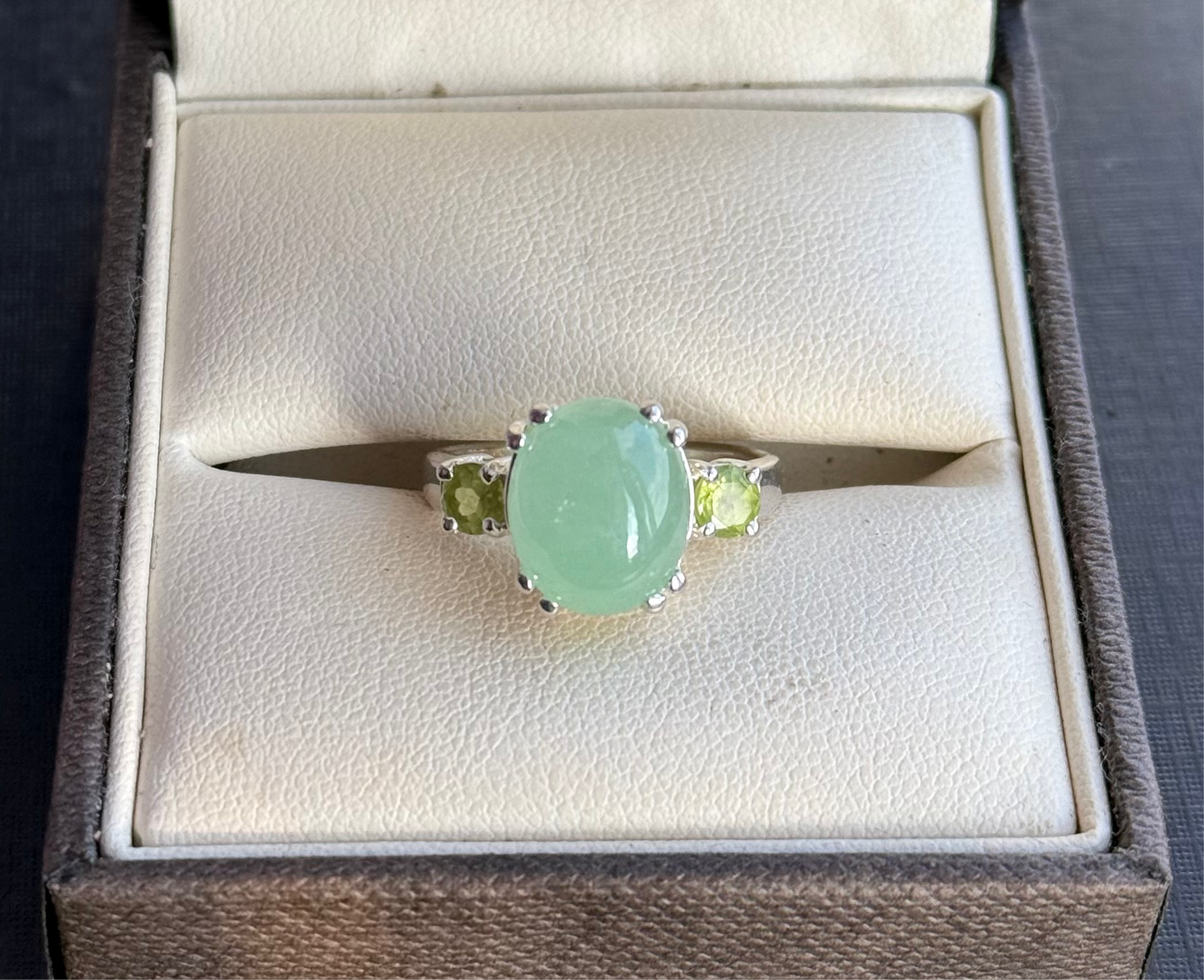 Sterling Silver Peridot and Cabochon Gem Ring