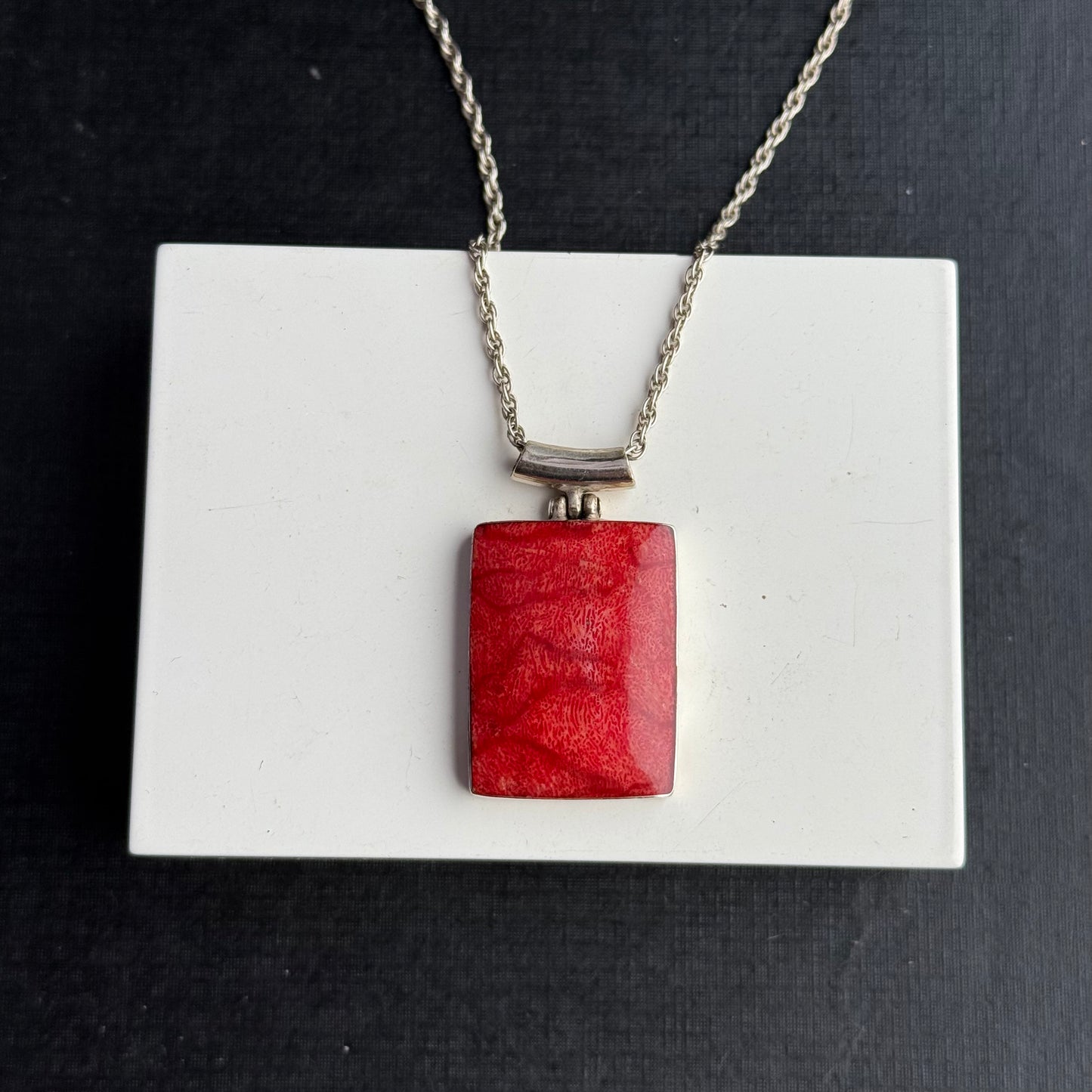 Sterling Silver Red Quartz Necklace.