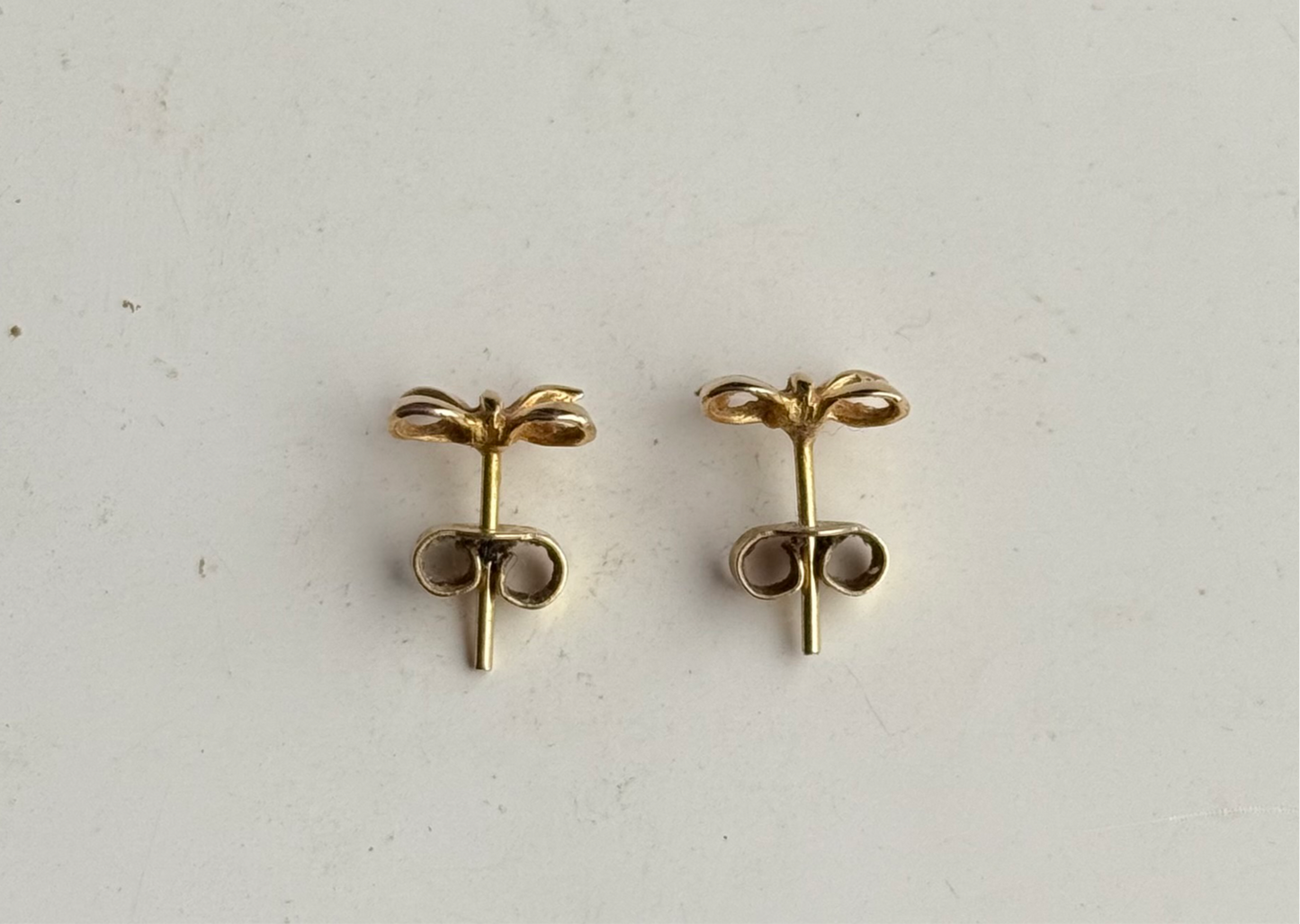 9ct Gold Bow Tie Stud Earrings