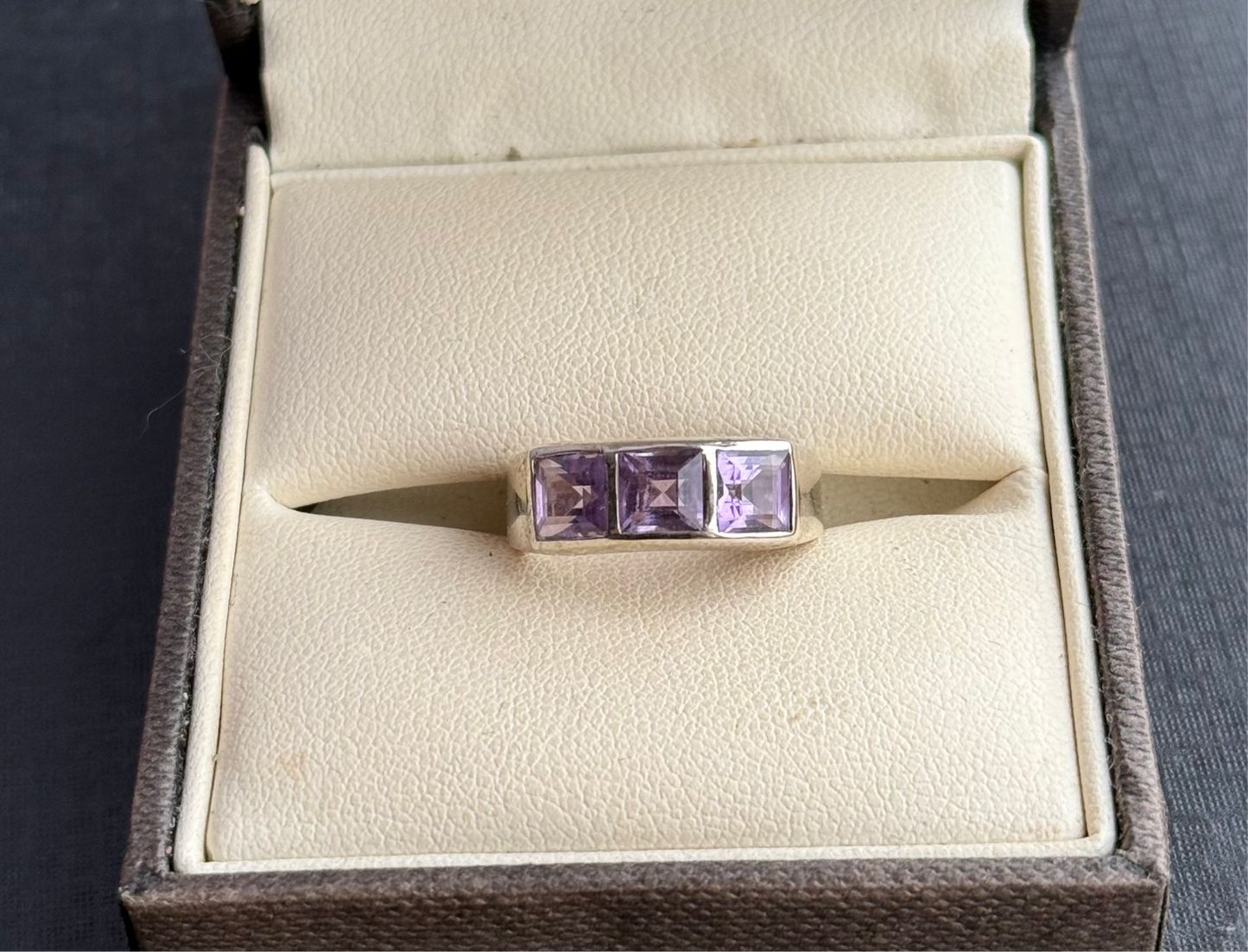 Sterling Silver Amethyst Ring.