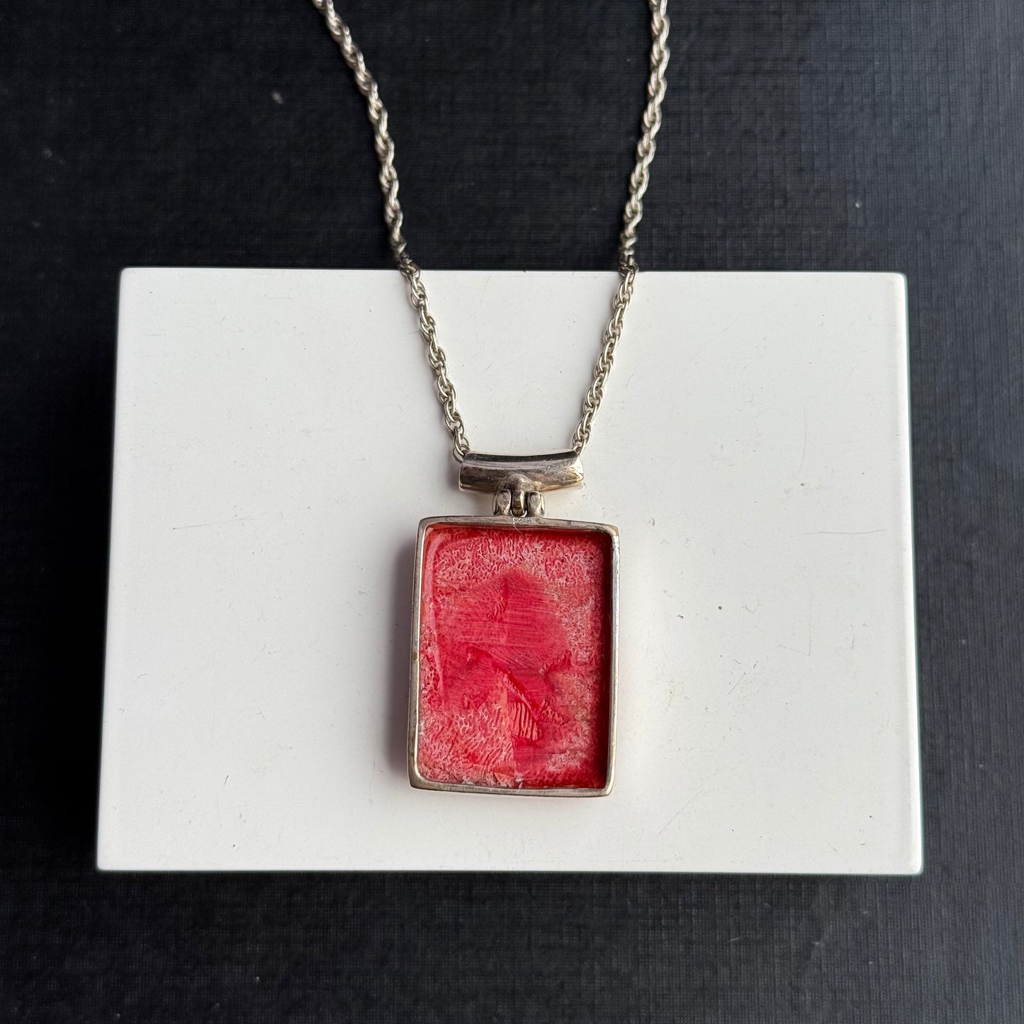 Sterling Silver Red Quartz Necklace.