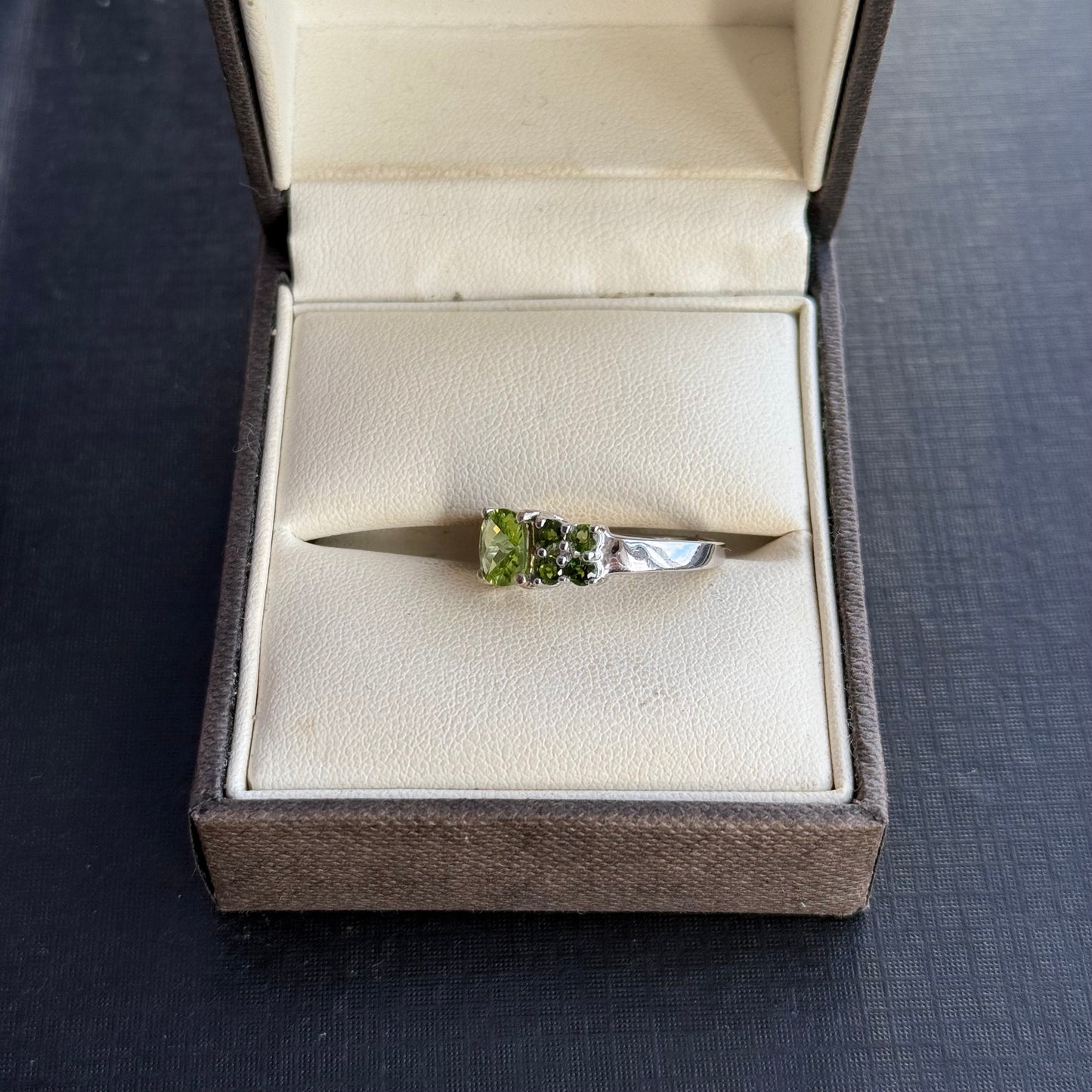 Sterling Silver Green Gem Ring