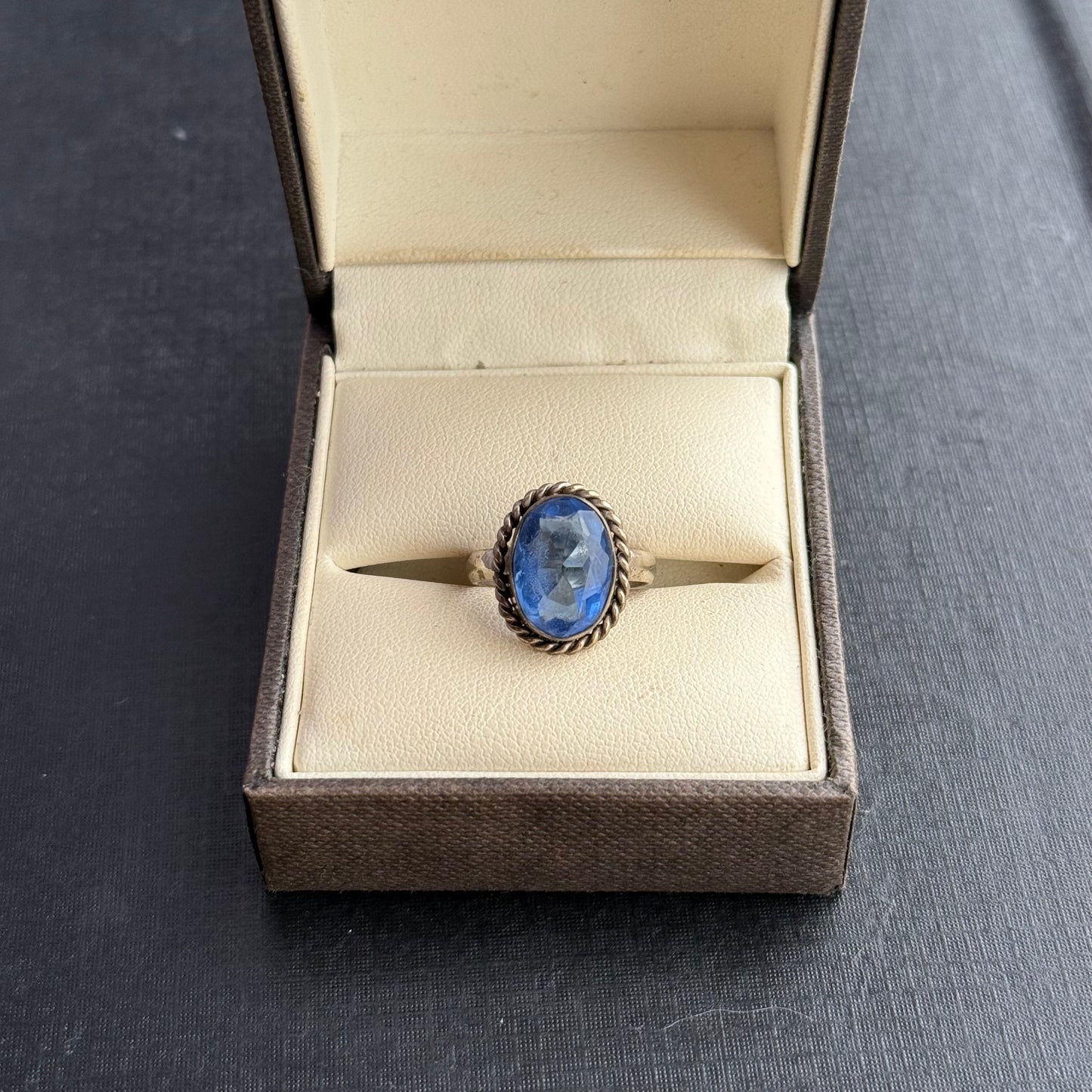 Sterling Silver Blue Gem Ring.