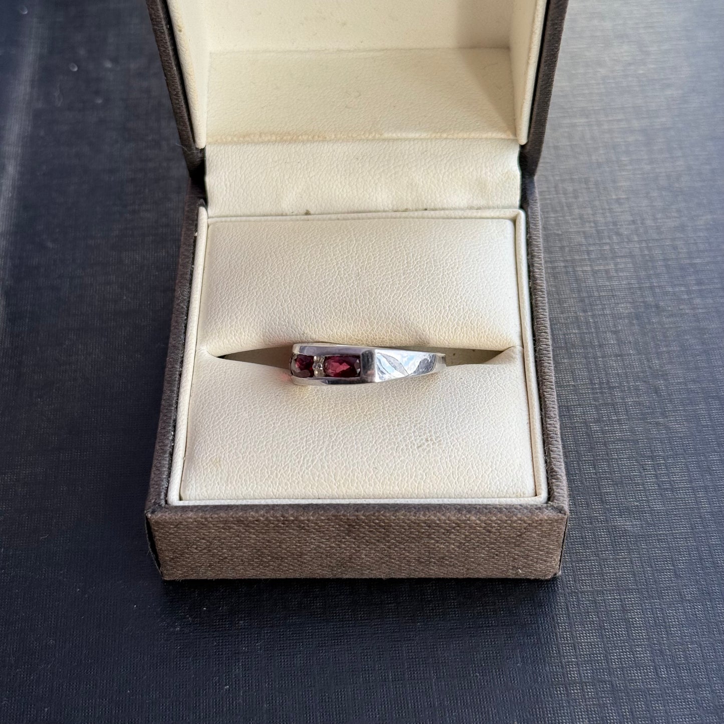 Sterling Silver Garnet Ring.