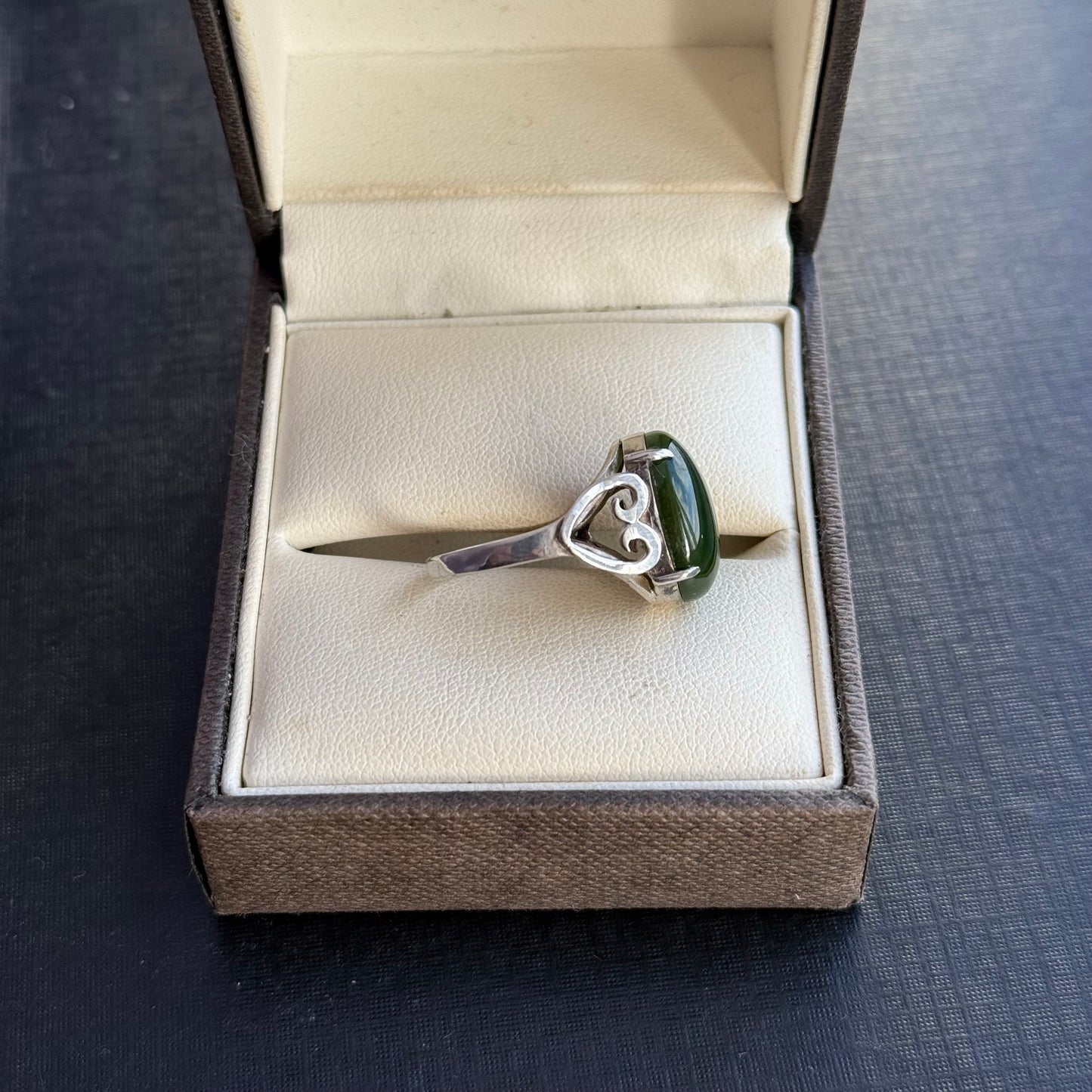 Antique Sterling Silver Cabochon Green Gem Heart Ring