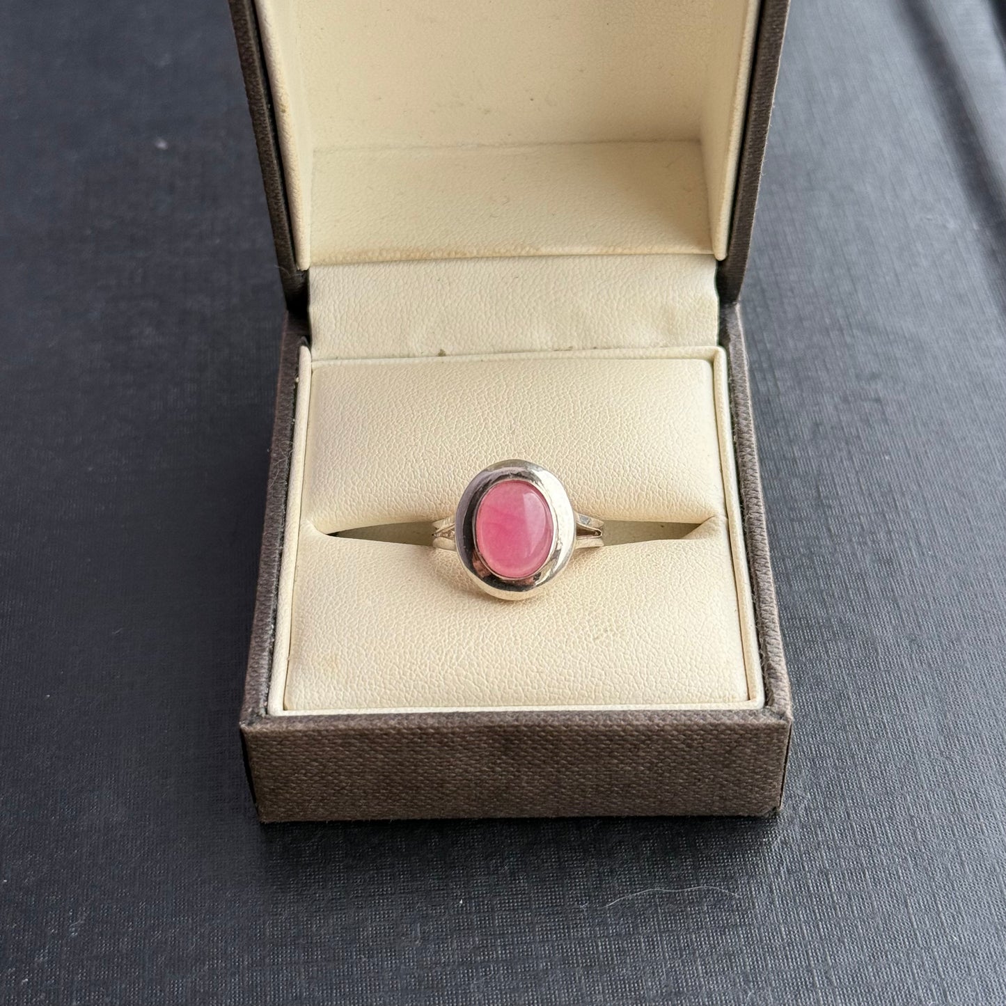 Sterling Silver Rose Quartz Ring.