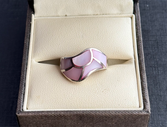 Sterling Silver Pink Mother of Pearl Ring