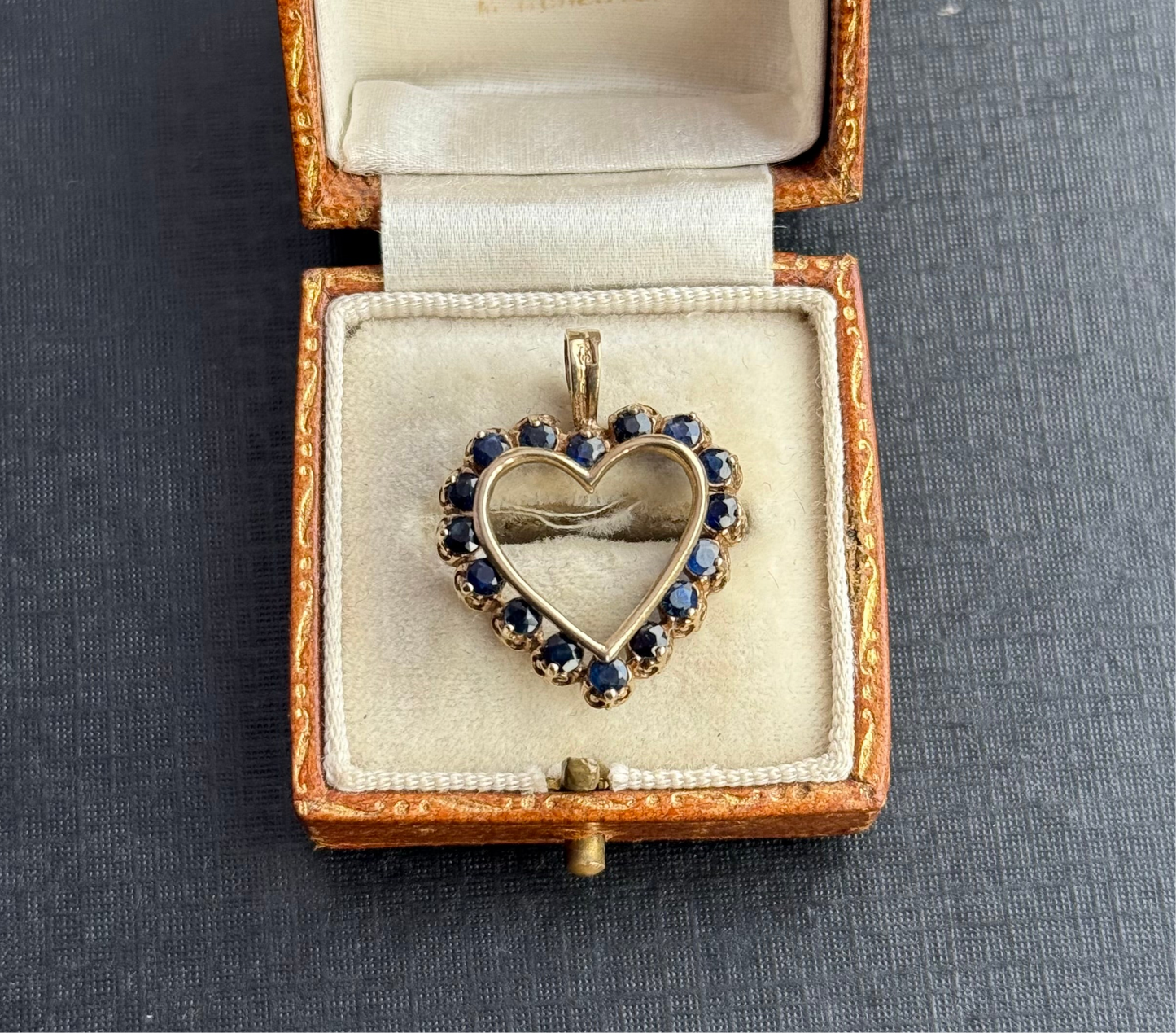 9ct Gold and Sapphire Heart Pendant, c1970.