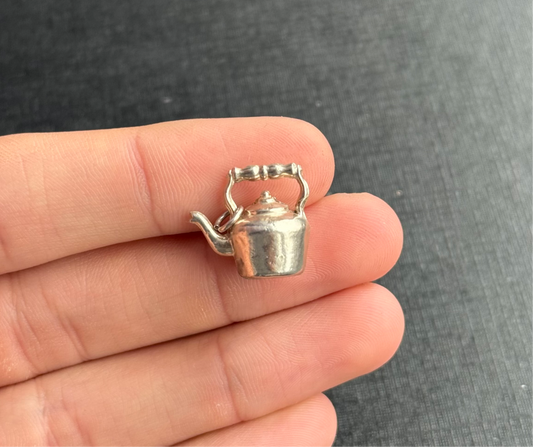 Sterling Silver Victorian Kettle Charm, B’ham 1975