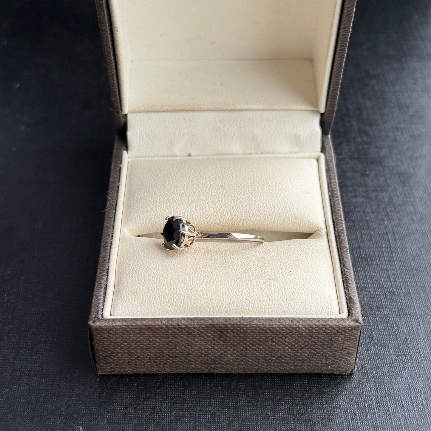 Sterling Silver Onyx Solitaire Ring